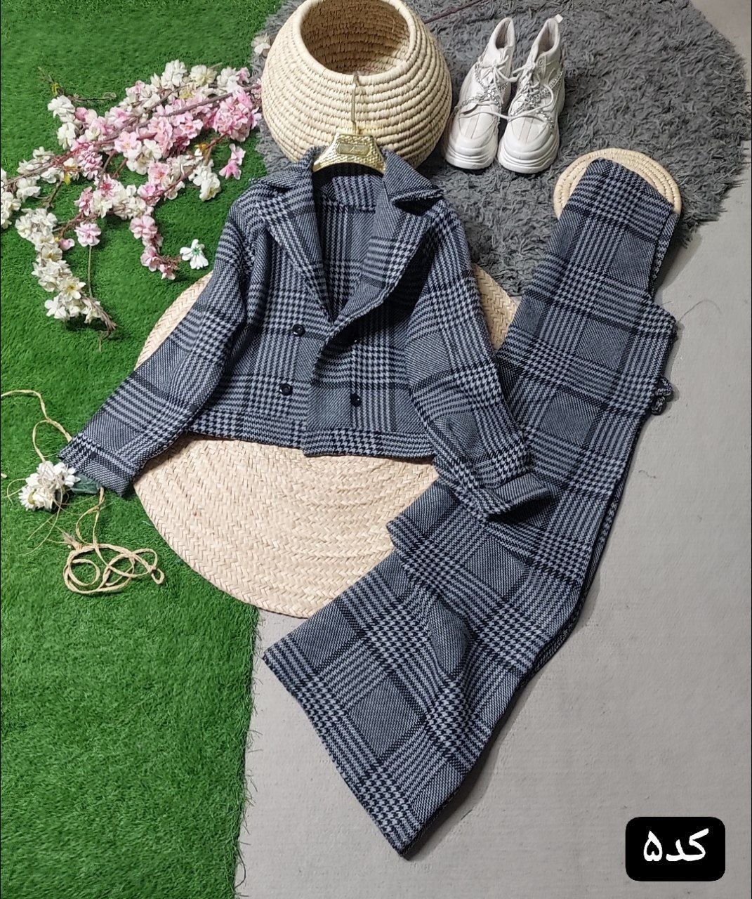 رنگ کد ۵، دو تیکه فری از سایز ۳۸ تا ۴۶