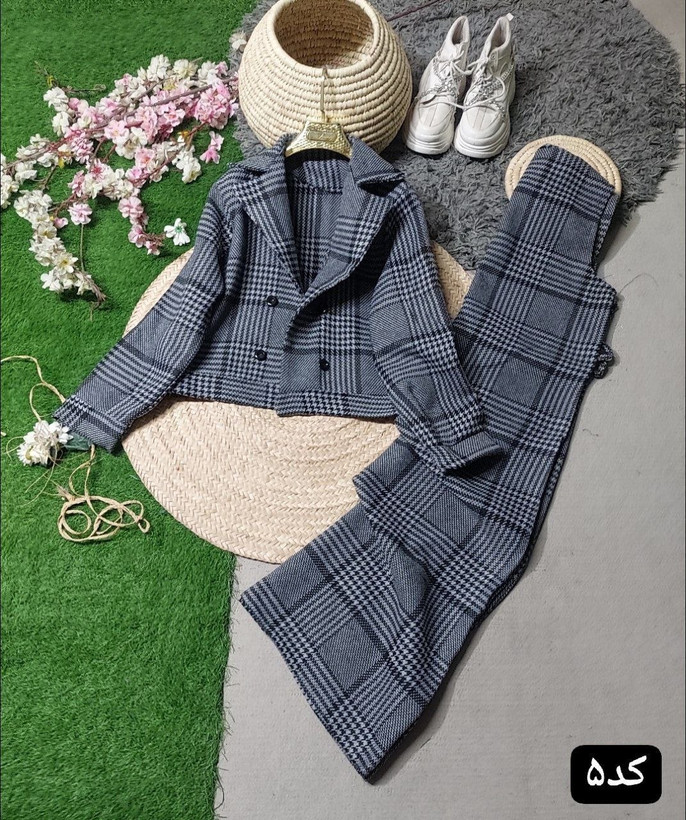 رنگ کد ۵، دو تیکه فری از سایز ۳۸ تا ۴۶